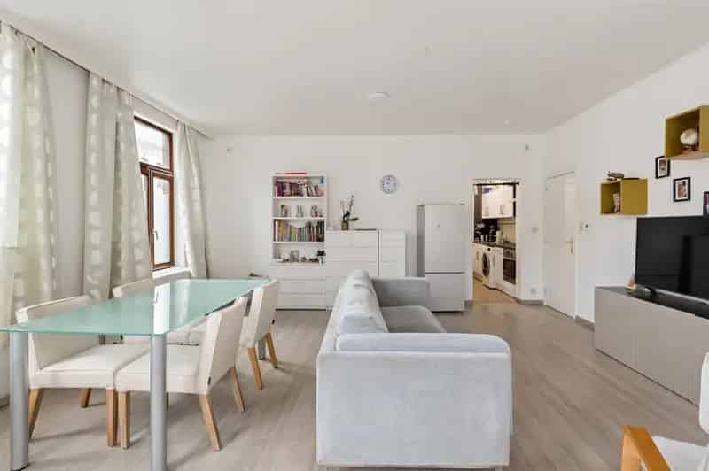 Opbrengsteigendom met 3 appartementen
