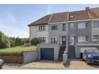 Huis te Koop Vilvoorde - Instapklare gezinswoning met tuin en garage