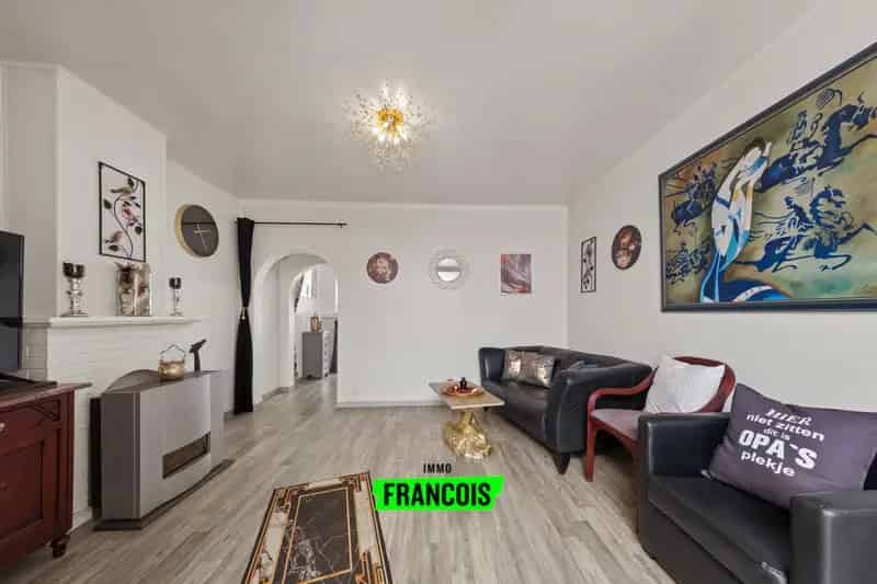 Charmante woning met drie slaapkamers nabij het centrum te Brugge