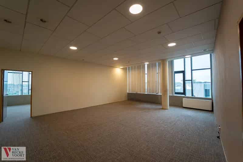 Kantoorruimtes vanaf 25m² tot 93m²