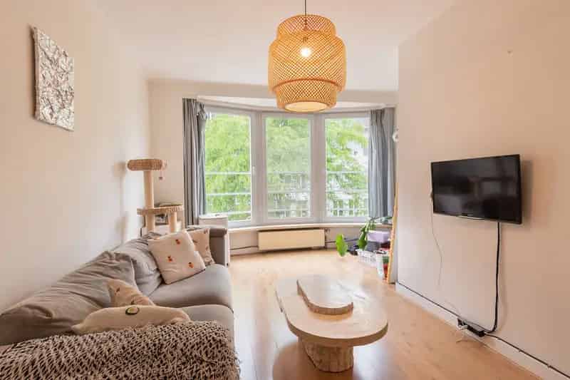 Lichtrijk éénslaapkamerappartement op toplocatie