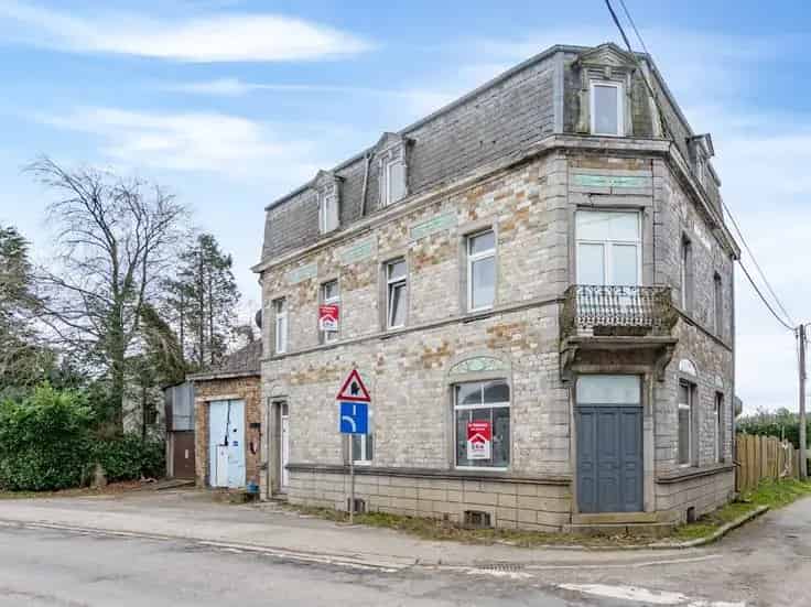 5 Slaapkamer Huis Te Koop Tenneville