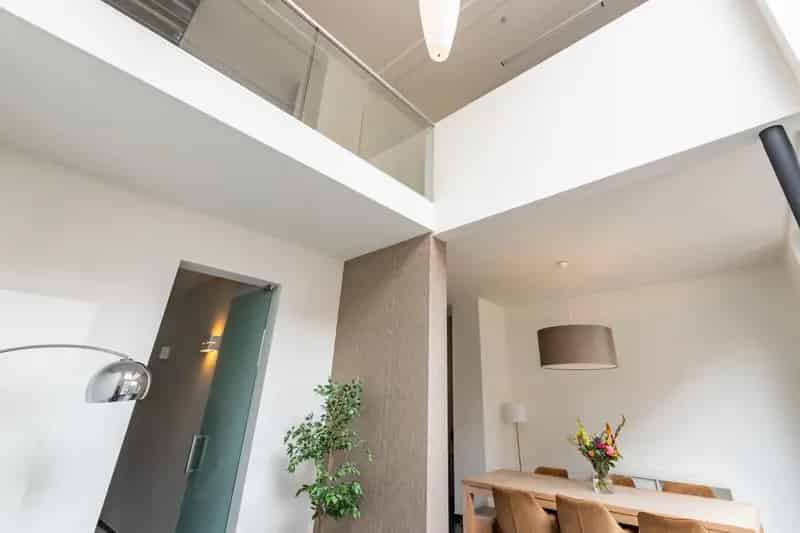 Unieke woning met terras.