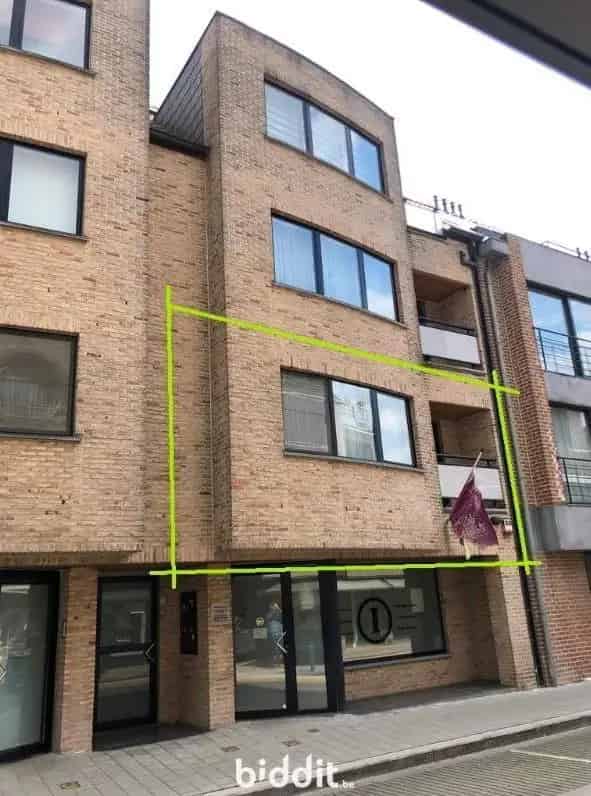 GOED GELEGEN APPARTEMENT