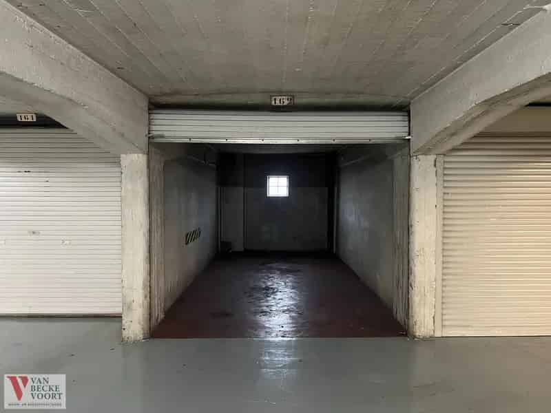 Garagebox 162
