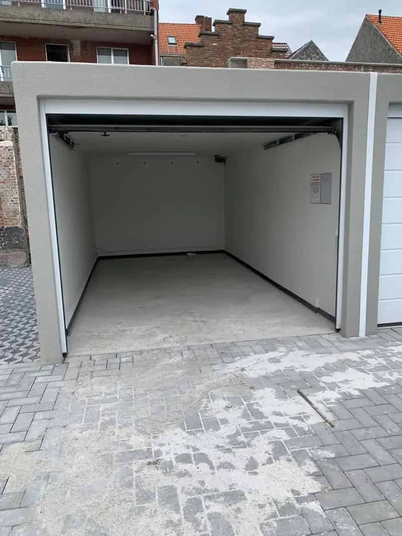 Garage te koop