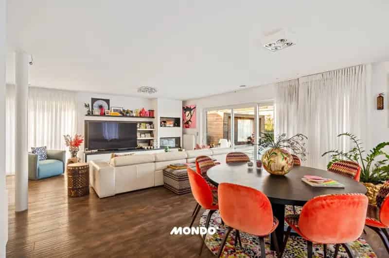 Instapklare villa met zwembad, sauna en topafwerking