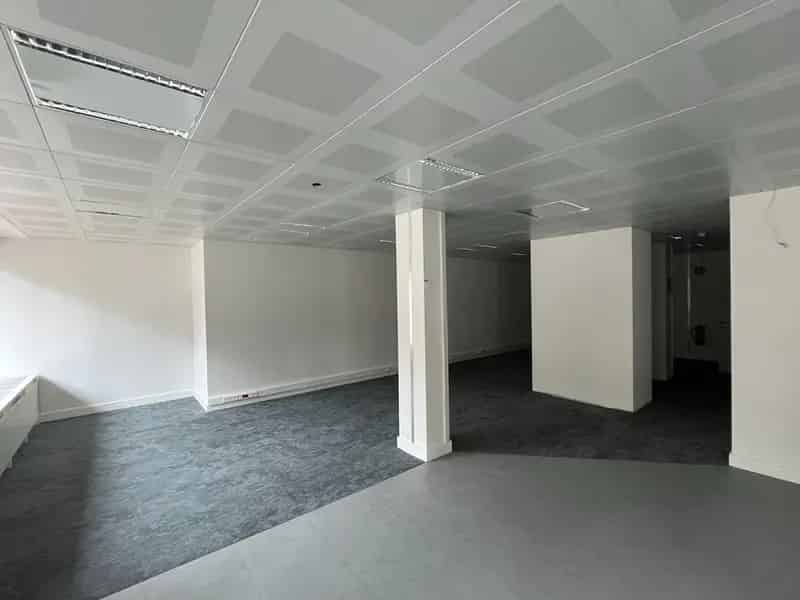 Split-level kantoor/retail