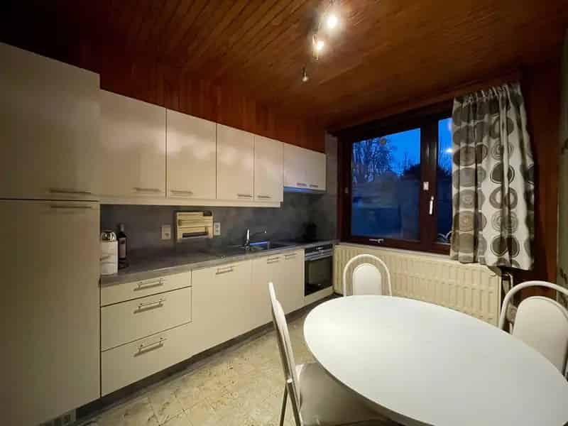 goedgelegen te renoveren rijwoning