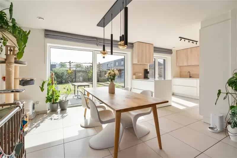 Huis te koop in Eke