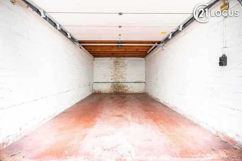 Te Koop Garagebox in Rubenspark !