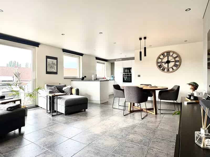 Rolstoelvriendelijk Appartement met Garage en Terras