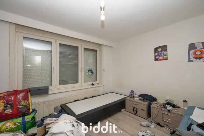 RIJWONING IN WOONWIJK