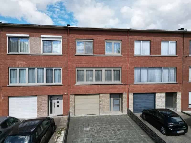 Huis Te Koop , 7, Jozef Cardijnstraat, Zwijndrecht, Oost-Vlaanderen