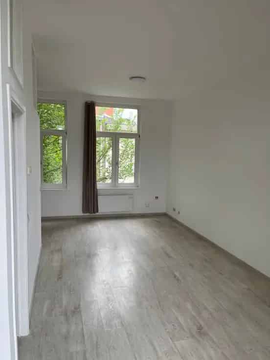 Studio Te Koop