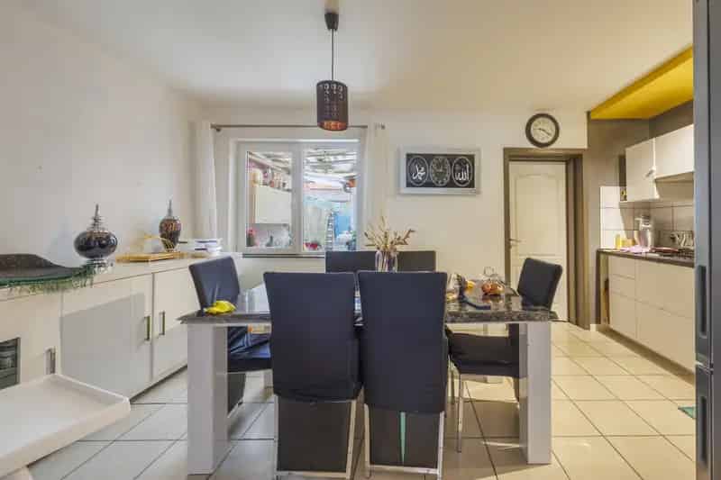 Huis te koop
