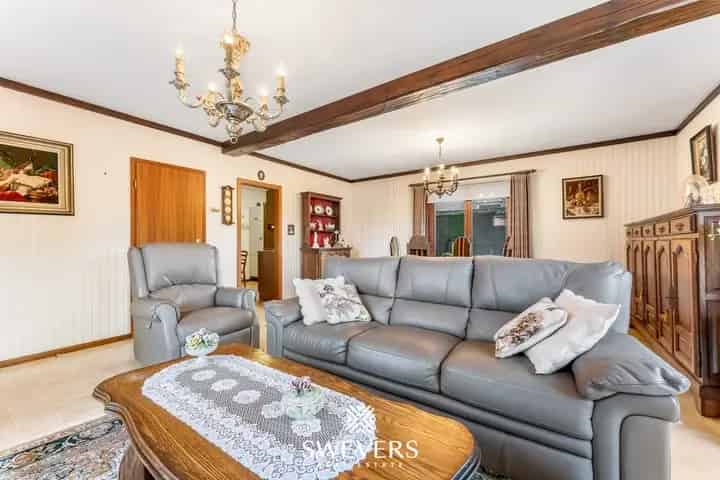 Charmante woning met 2 slaapkamers op zonnig perceel van 6a 33ca