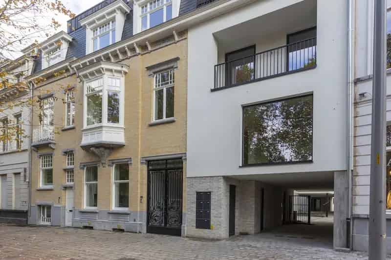 Modern Duplex Appartement te Huur Kortrijk Centrum