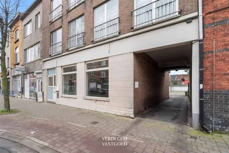 Handelspand van 216m² op uitstekende locatie