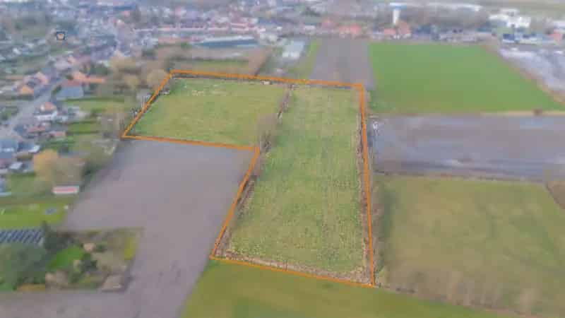 Twee prachtige percelen landbouwgrond in Sint-Amands