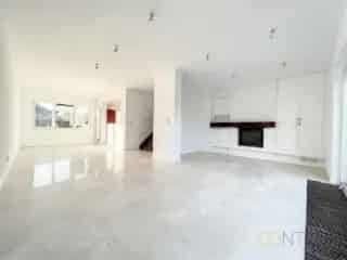 Huis te huur - Wezembeek-Oppem VBC55428