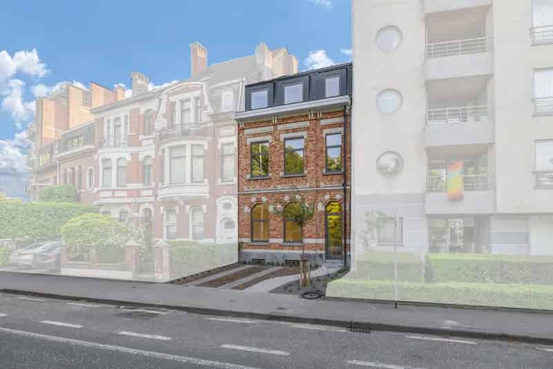 Herenhuis te koop Parklaan Aalst: luxe renovatie