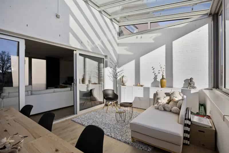 Penthouse op toplocatie, 2 slaapkamers, terras, staanplaats.