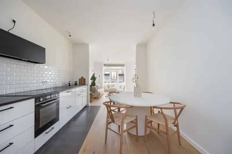 Appartement te huur Antwerpen - Lichtrijk gerenoveerd nabij Krugerplein