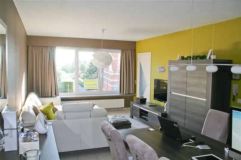 Appartement te huur 1e verd. rustig centraal gelegen