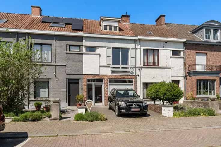 Huis Te Koop Kortrijk 4 slaapkamers Garage Toplocatie