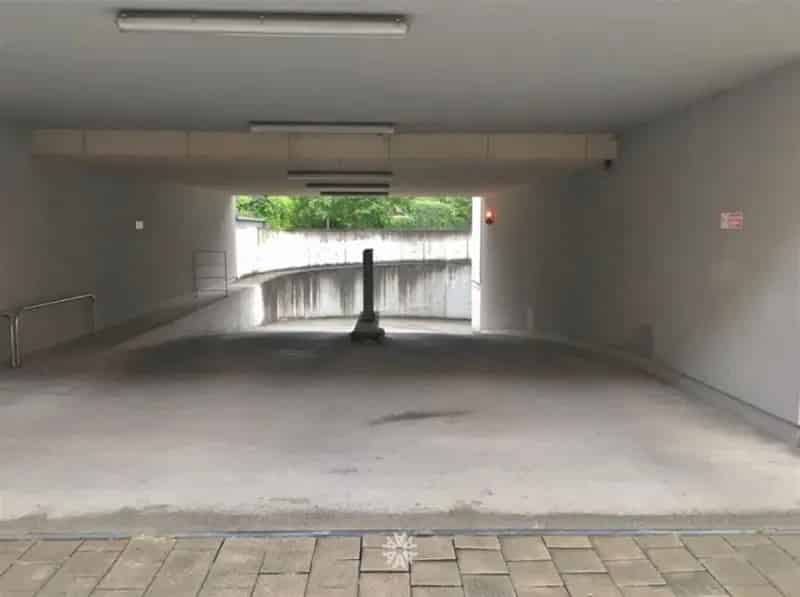 Garage Gent Sint-Pieters Station te huur