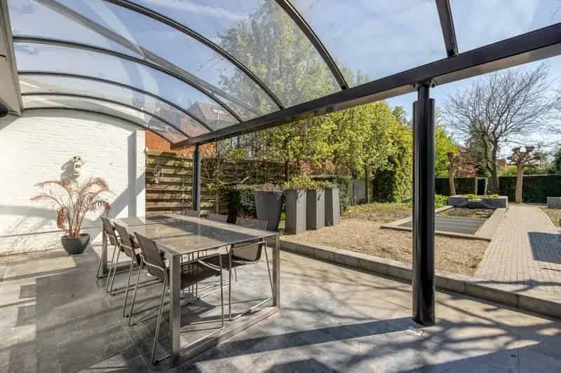 Huis te koop Zwijndrecht: Instapklare gezinswoning met 4 slaapkamers