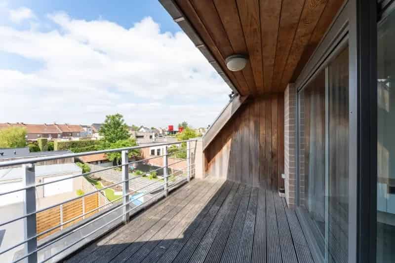 Appartement te huur Roeselare 2 slaapkamers recent terras