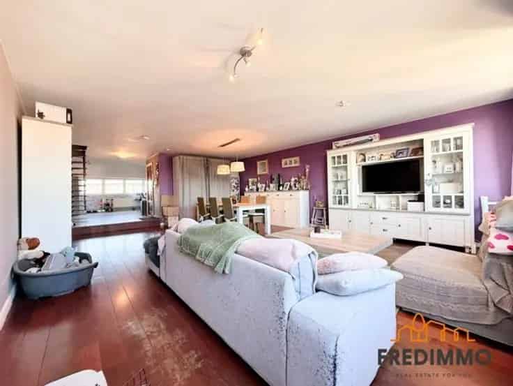 Duplex Te Koop