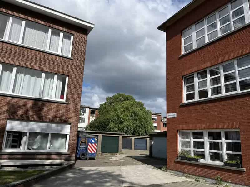 Garage te koop