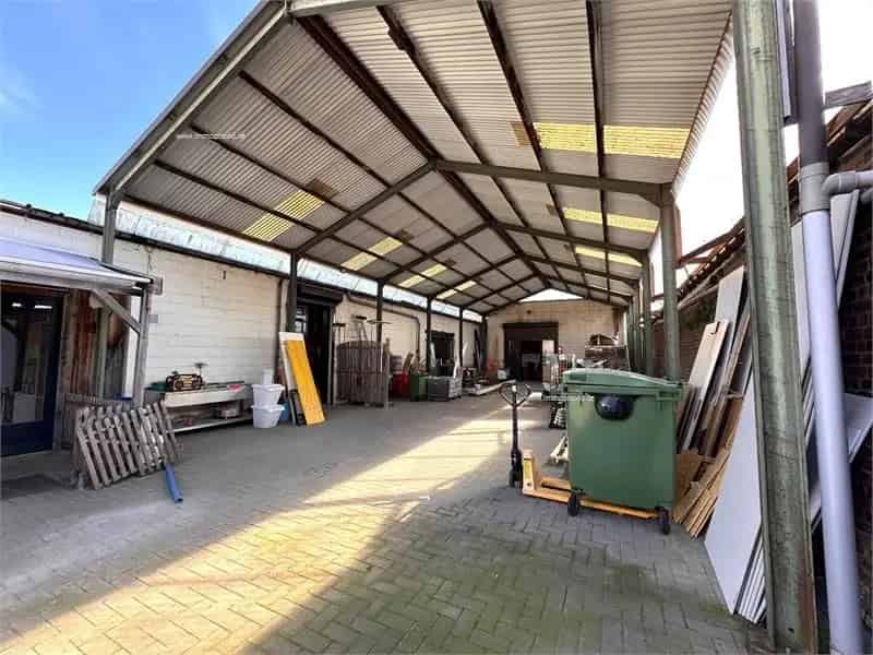 Magazijn te koop Tongeren