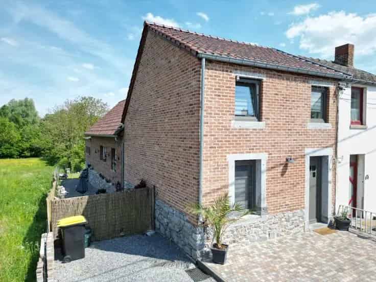 Huis Te Koop: Gelijkvloers, Slaapkamer, Garage, Dubbele Beglazing