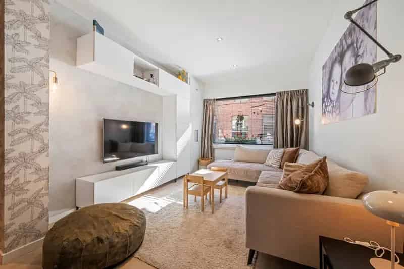 Smaakvol gerenoveerde woning in het hart van Assebroek