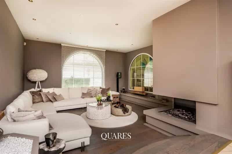 Prachtige villa op gigantisch perceel van 2600m²