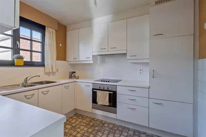 Huis te koop Oostakker: te renoveren woning nabij Gent