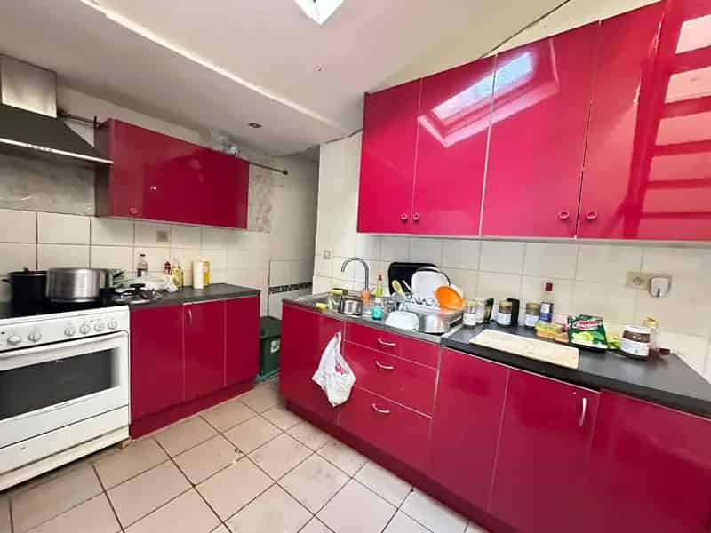 Charmante maison de ville avec 3 Chambres à Vendre