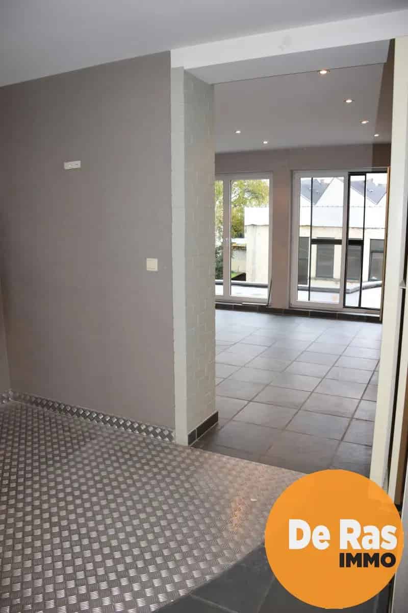 AALST - Centraal gelegen bel-etagewoning met magazijn
