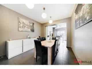 Huis te Koop Oudergem 175m² 3 slaapkamers gerenoveerd