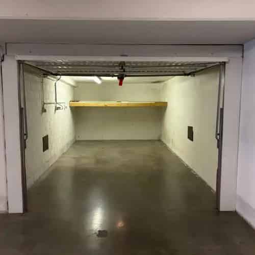 Garage domein Golf Azur met automatische poort