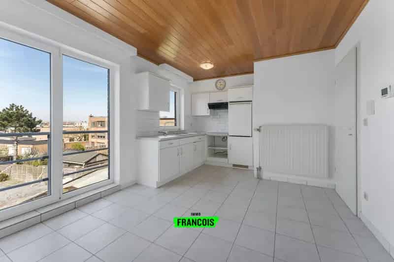 Instapklaar 2-slaapkamerappartement nabij centrum Wenduine