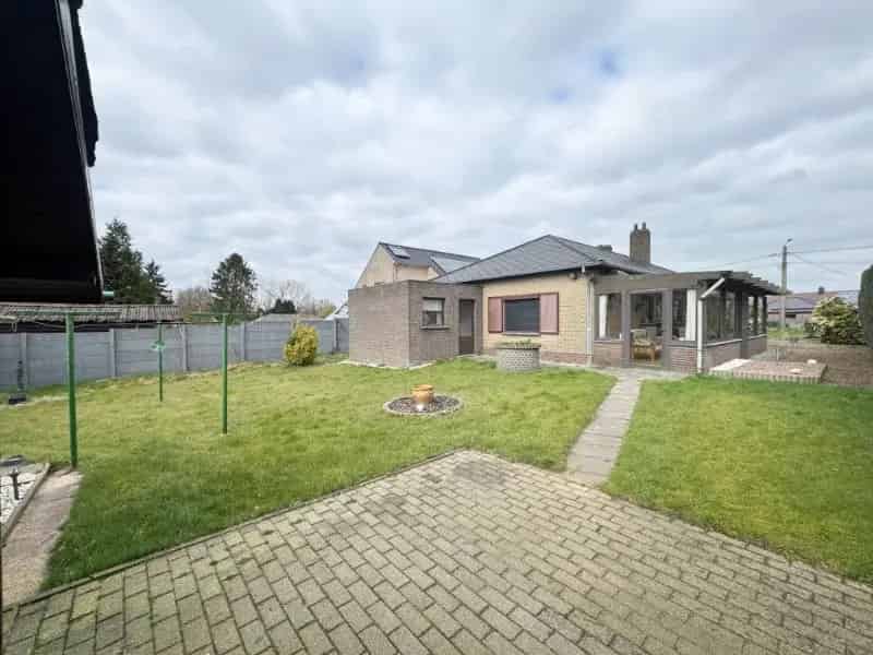 Rustig gelegen bungalowwoning met drie slaapkamers
