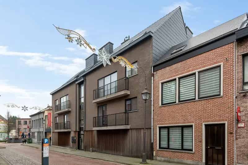 Triplex appartement op TOP locatie in Lier