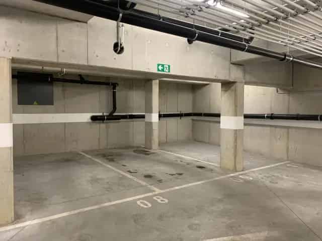 Lot de 5 parkings Groeninckx