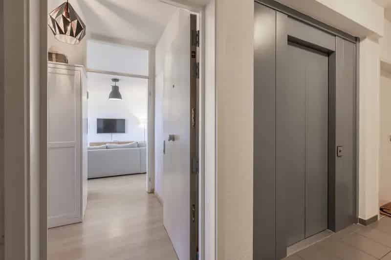 Instapklaar appartement met 2 slaapkamers te Jette.