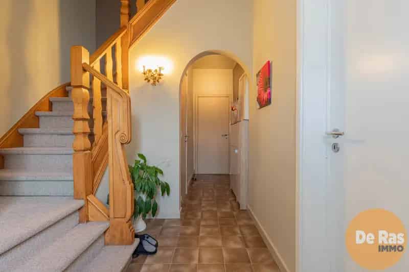WETTEREN - Instapklare woning op uitstekende locatie